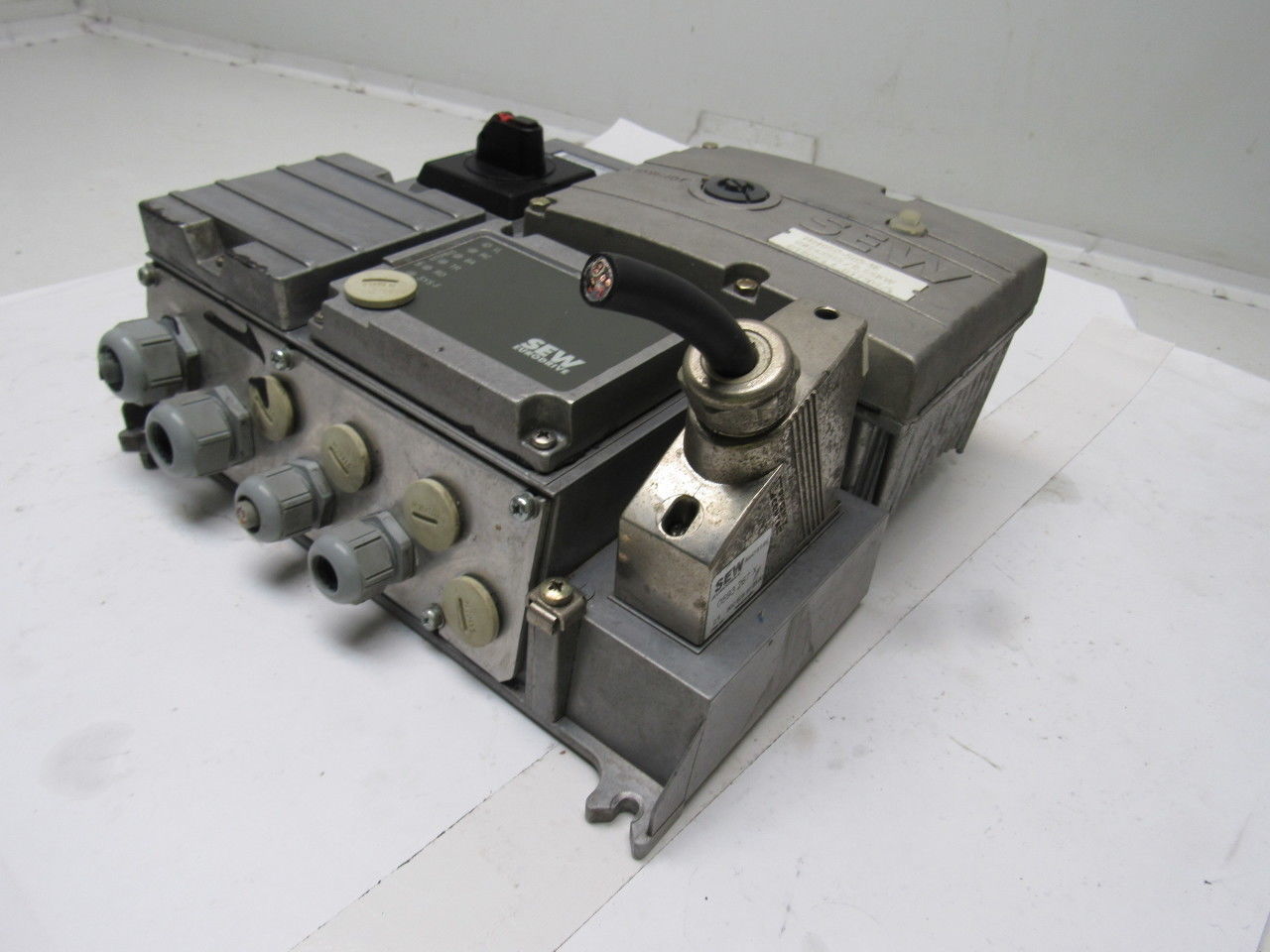 Sew Eurodrive MFI21A/MM05/Z18A Movimot 0.55Kw Field Distributor Wye-Delta Conn.