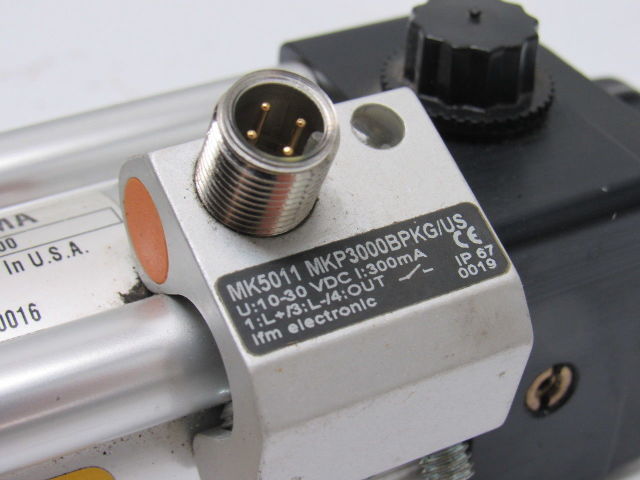Parker CBB2MAUVS19AC Pneumatic Air Cylinder1.50" Bore 3.500" Stroke
