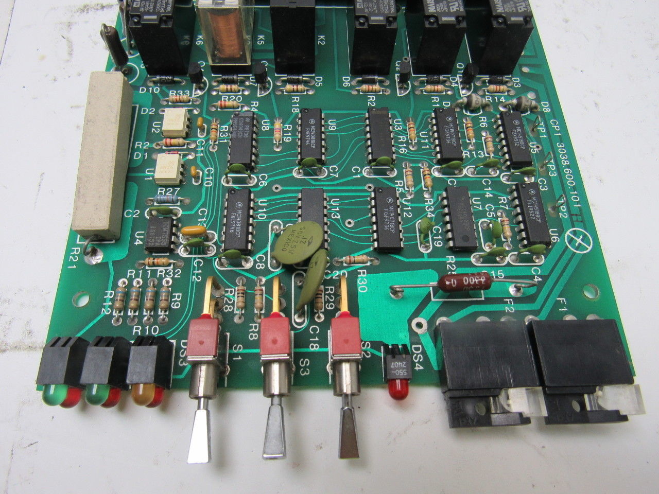 CP1 3038.600.101 Printed Circuit Board LED Indicators On Board Switches