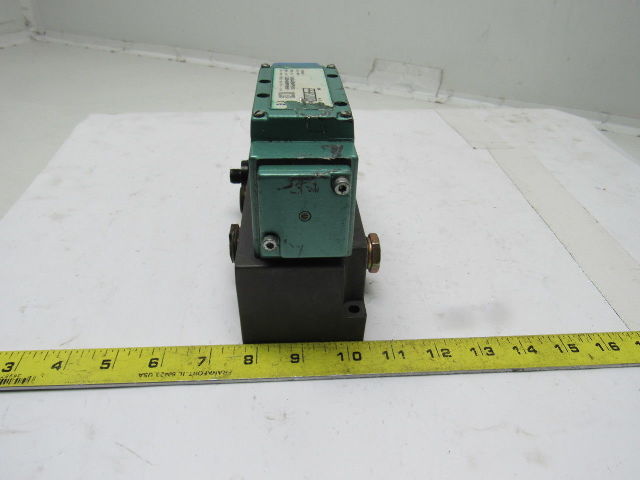 Numatics 124BA43BMP56Y61 4/2 Way Single Solenoid 24VDC Spring Return Valve