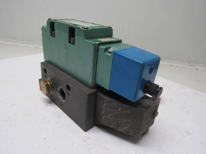 Numatics 124BA43BMP56Y61 4/2 Way Single Solenoid 24VDC Spring Return Valve