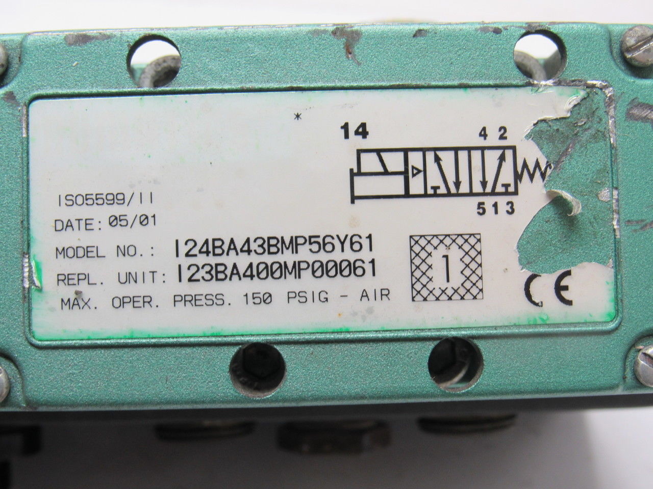 Numatics 124BA43BMP56Y61 4/2 Way Single Solenoid 24VDC Spring Return Valve