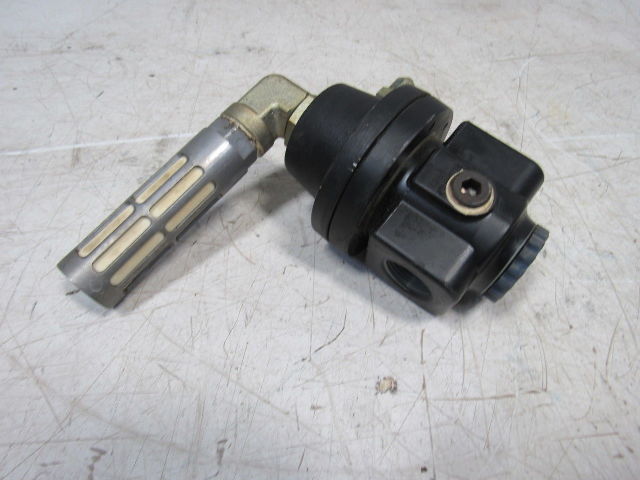 Norgren 11-842-008 400 PSI MAX Pneumatic Pressure Regulator 1" Ports