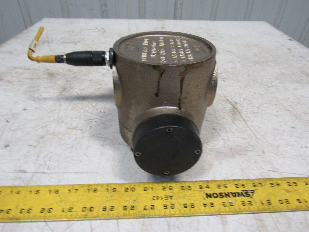 UFM 01-NSF10GM-12BP-32V1.0-A1WU-PC3 Type 4 0-10GPM Flow Meter