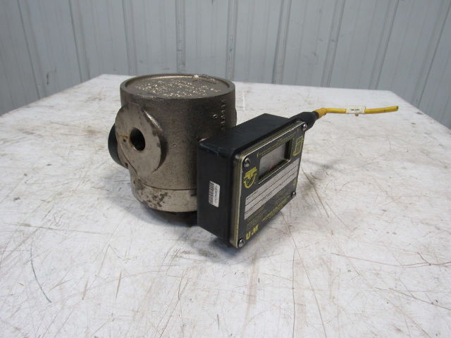 UFM 01-NSF10GM-12BP-32V1.0-A1WU-PC3 Type 4 0-10GPM Flow Meter