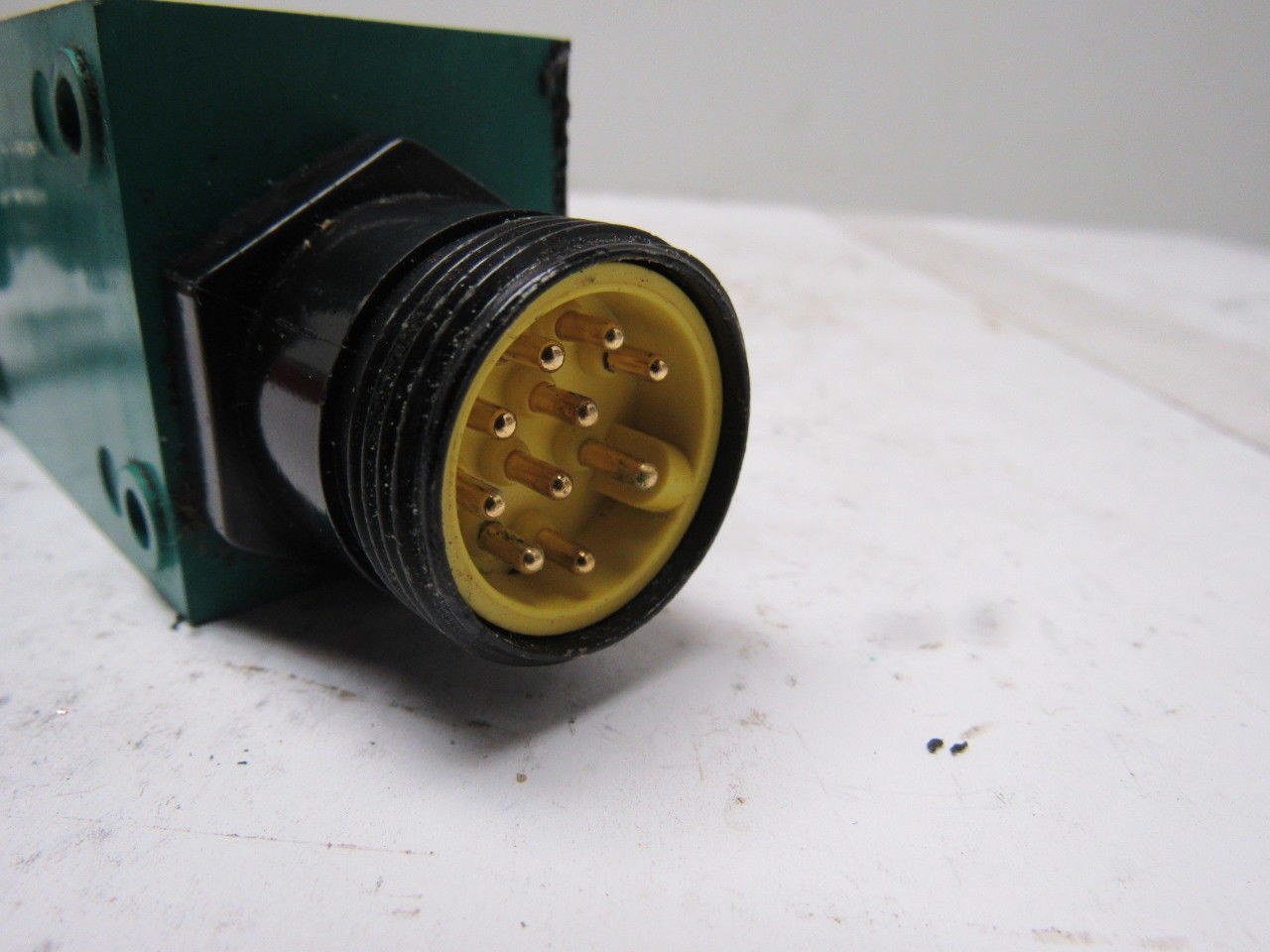 A-B Allen Bradley 802M Limit Switch w/ Actuator Arm & Indicator Lights