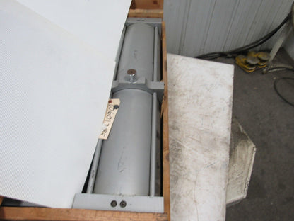 Milwaukee A73 8" Bore 32" Stroke 1.5" Rod Center Trunnion Mount Air Cylinder