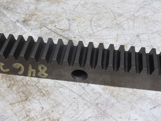 Flat Pinion Gear Rack 136T 0.151 MOD 1.5" Face 70.0185" 1/2" Pitch Approx.