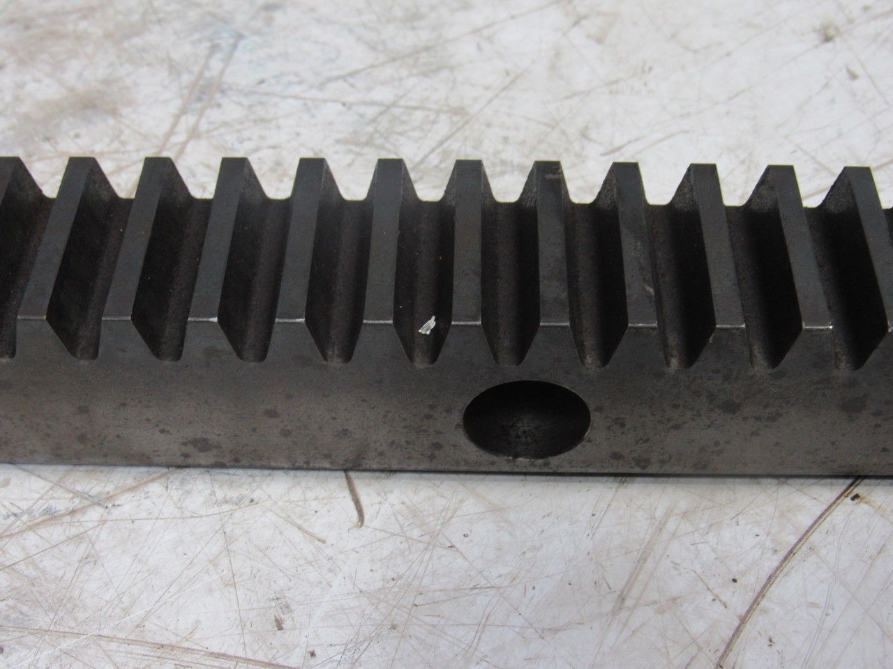 Flat Pinion Gear Rack 136T 0.151 MOD 1.5" Face 70.0185" 1/2" Pitch Approx.