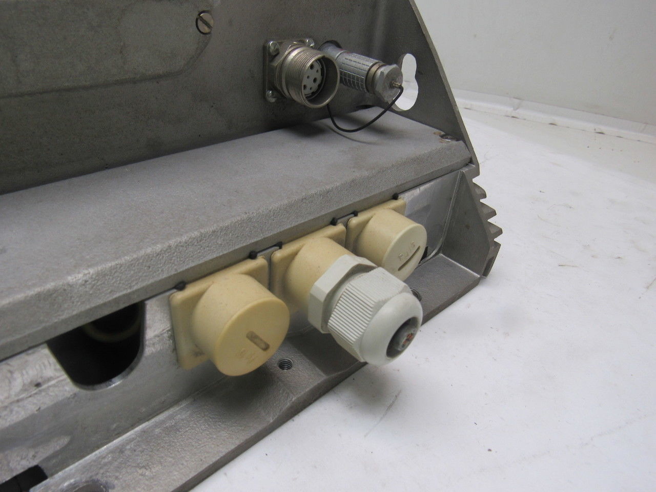 Phoenix Contact IBS IP RFC/LK/ILB-T 27 31 364 Remote Field Controller