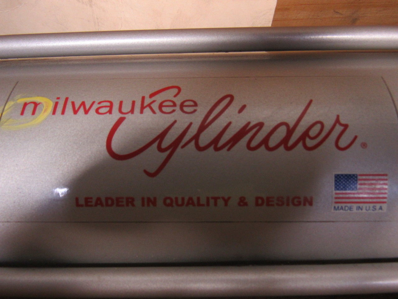 Milwaukee A42/D Double Ended Tie Rod Pneumatic Cylinder 4" Bore 13-1/2" Stroke