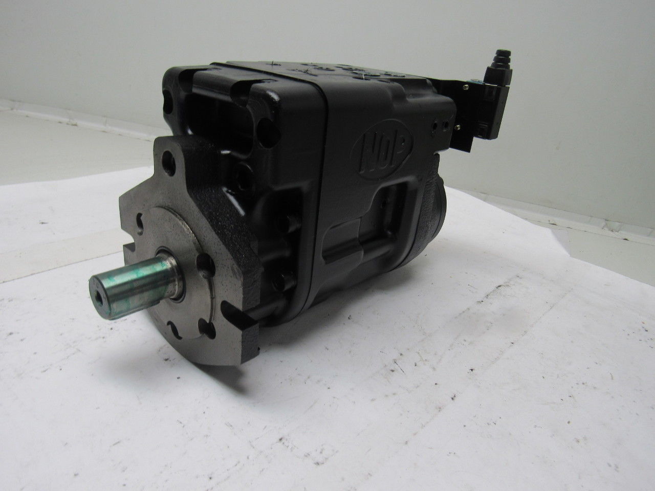 Nippon Gerotor IS-100-2PC-2ALO-HL Hydraulic Index Motor CNC Repair Part