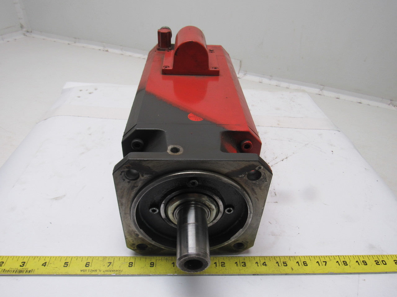 Siemens 1FT60861AF711AG1 YF 3Phase 7900n Max/Min 32mm Shaft AC Servo Motor 600V
