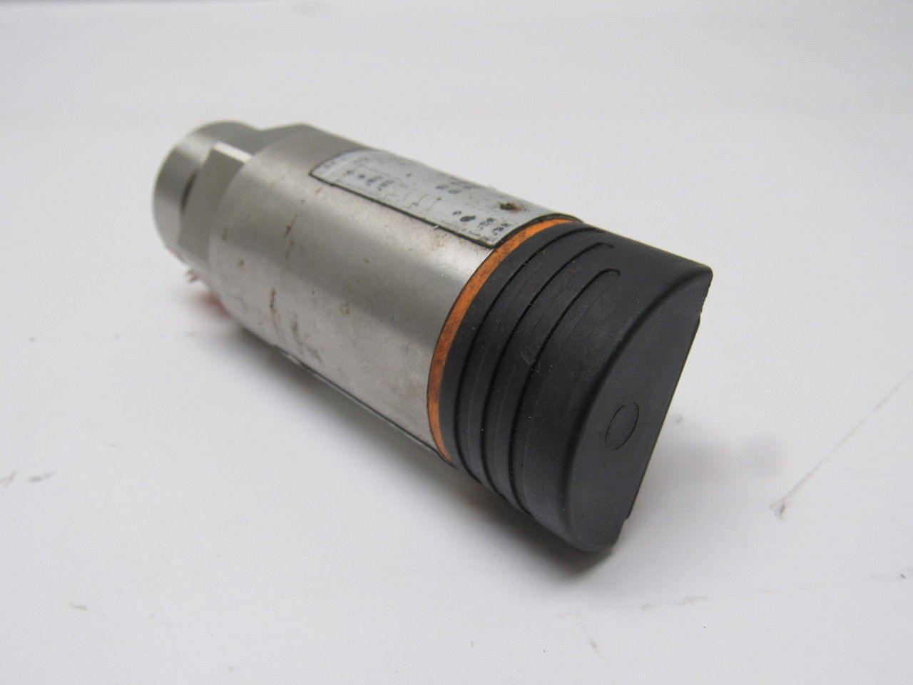 IFM Efector 7020 Programmable Pressure Switch 600 Bar Max. 18-30vdc Port 7/16UNF