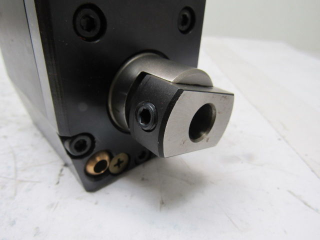 Nachi T32509 V30TP-Z Straight CNC Machining Live Tool Holder 7/16 W/Set Screw