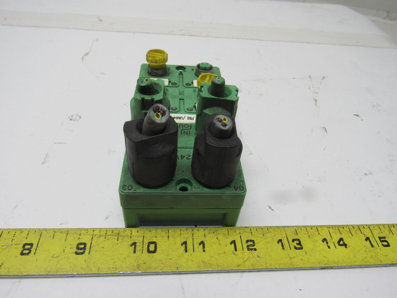 Phoenix Contact IB L2 Box 24 DO 4/4 M12-2A-D 2732774 Interbus I/O Module