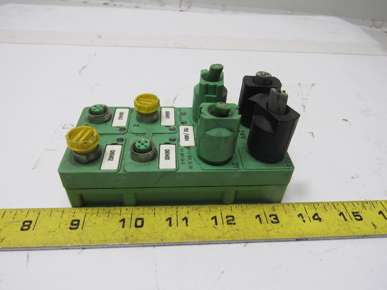 Phoenix Contact IB L2 Box 24 DO 4/4 M12-2A-D 2732774 Interbus I/O Module
