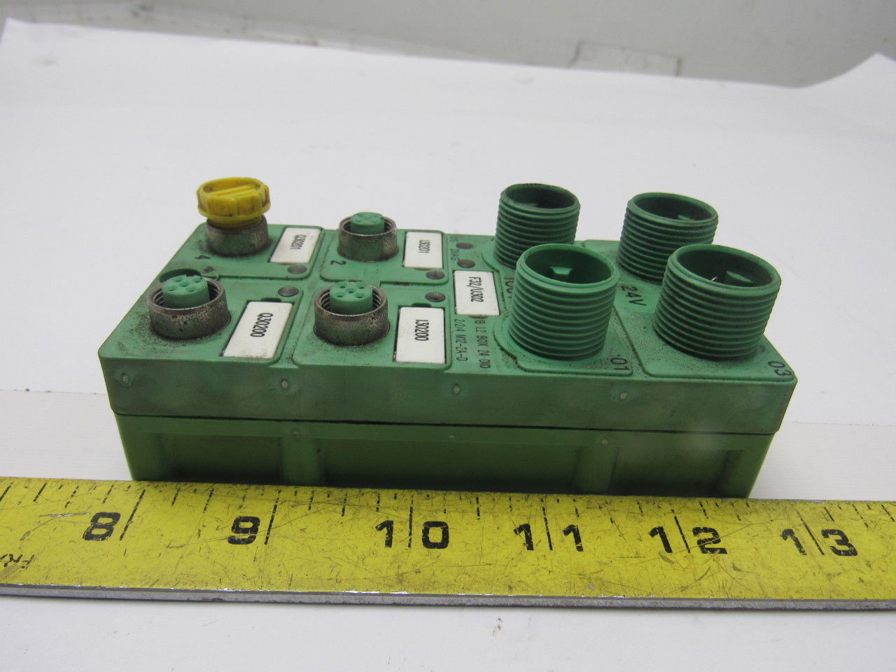 Phoenix Contact IB L2 BOX 24 DIO 2/2/4 M12-2A 2732787 Interbus I/O Module