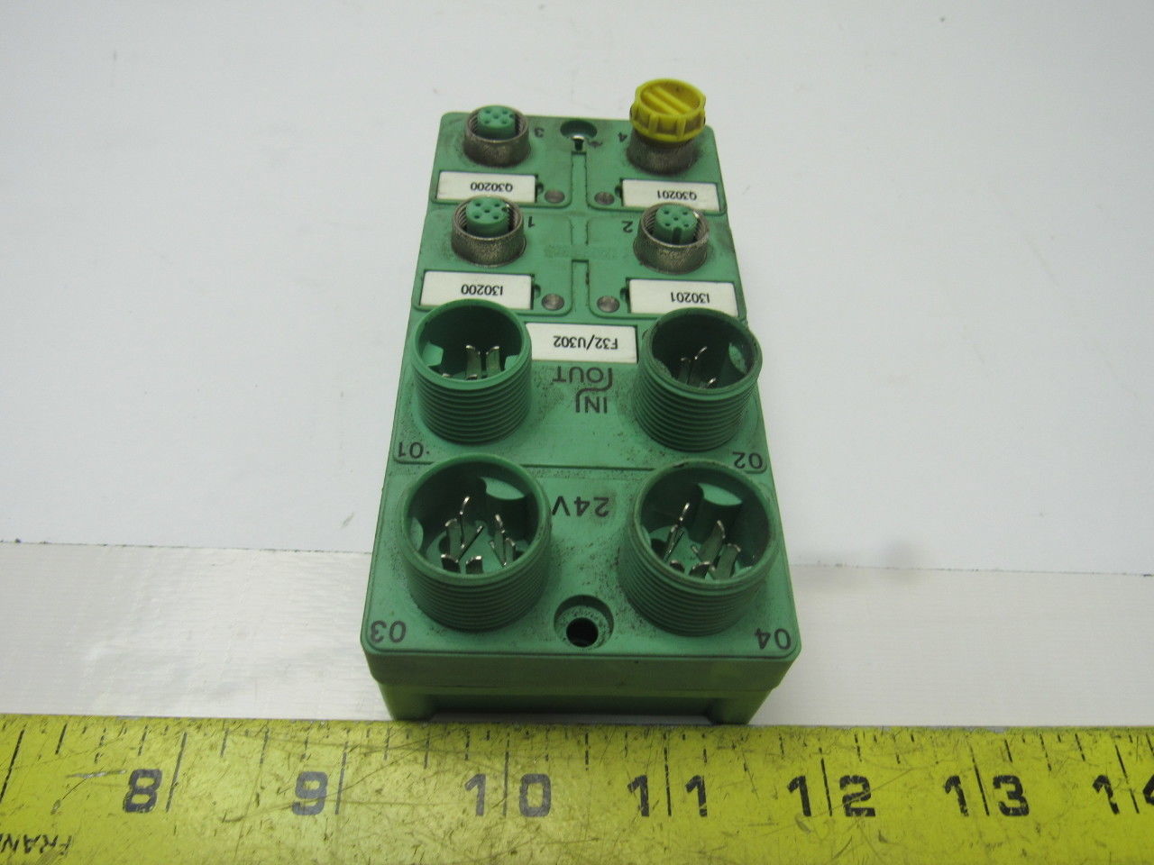 Phoenix Contact IB L2 BOX 24 DIO 2/2/4 M12-2A 2732787 Interbus I/O Module