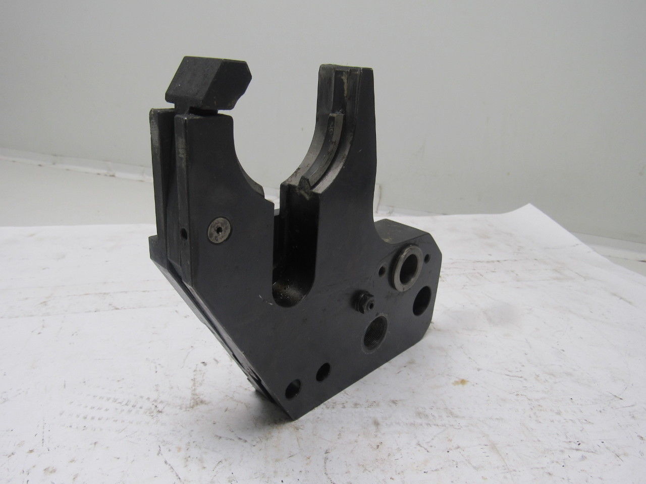 N5G12 CNC Lathe Automatic Tool Changer ATC Single Arm Hand Assembly for BT-40