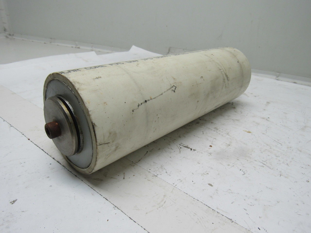 Conveyor Side Guide Roller 11"L x 3-1/2" Dia PVC Plastic