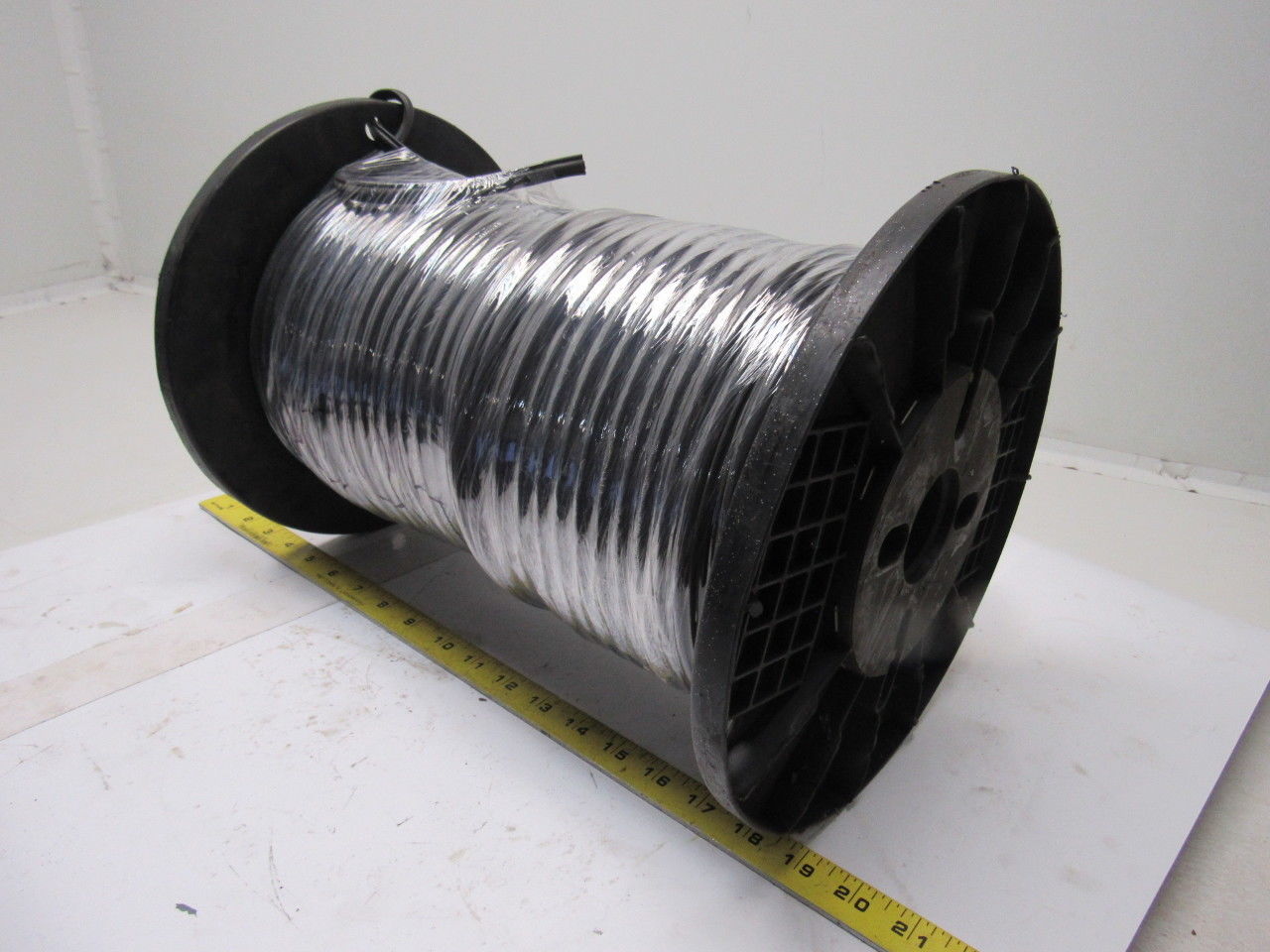 West Penn Wire RG-59/U Coax 20 AWG 2/C 18 AWG RF Signal Low Voltage Wire 400'