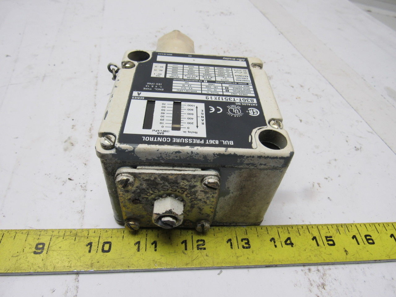 A-B Allen Bradley 836T-T351JX19 Ser A Pressure Control Switch