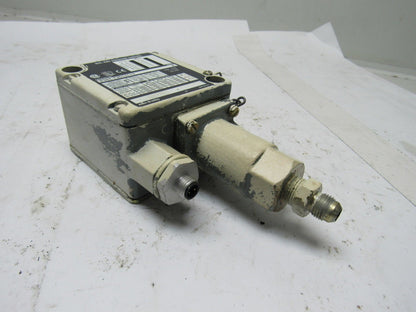 A-B Allen Bradley 836T-T351JX19 Ser A Pressure Control Switch