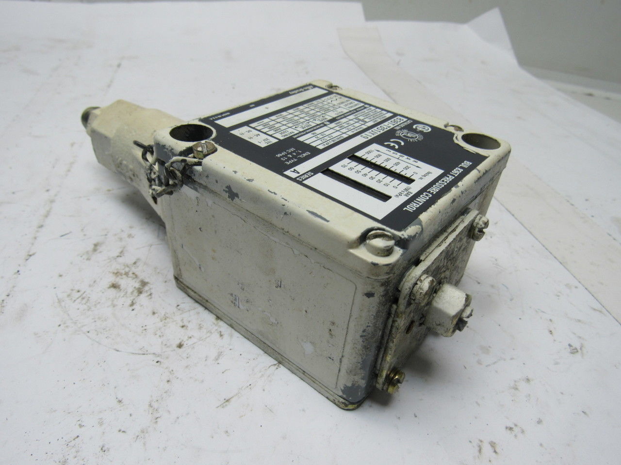 A-B Allen Bradley 836T-T351JX19 Ser A Pressure Control Switch