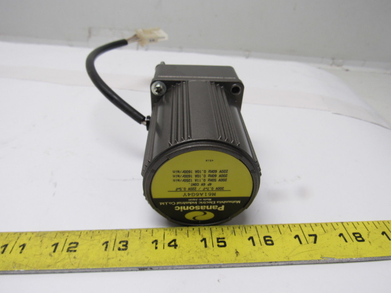 Panasonic M6GA18B_M61A6G4Y 200V 0.7 µF 4P 6W  Continuous Operation Gear Motor