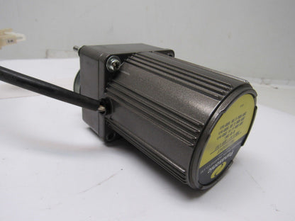 Panasonic M6GA18B_M61A6G4Y 200V 0.7 µF 4P 6W  Continuous Operation Gear Motor