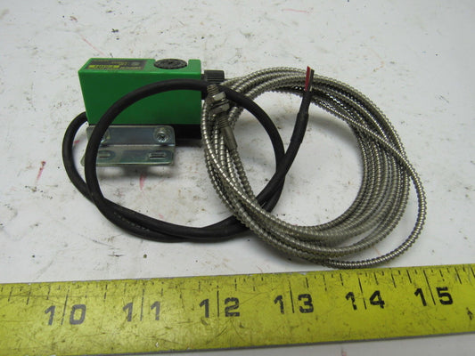 Seeka F5RH DC+12~24V Fiber Optic Sensor Adjustable Sensitivity