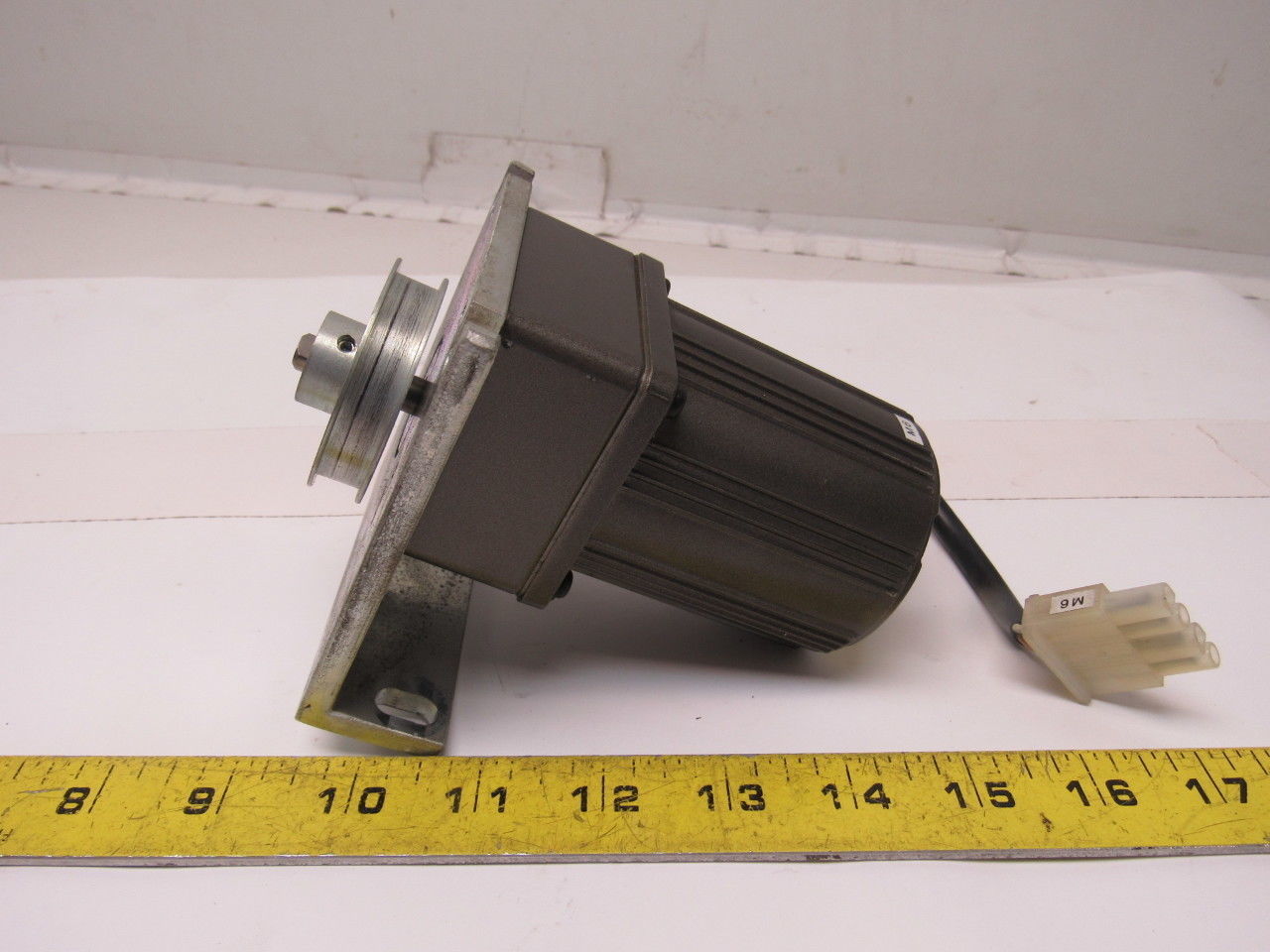 Panasonic M6GA18B_M61A6G4Y 200V 0.7 µF 4P 6W  Continuous Operation Gear Motor