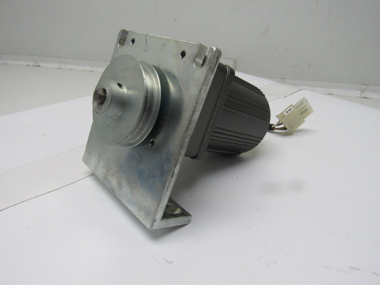 Panasonic M6GA18B_M61A6G4Y 200V 0.7 µF 4P 6W  Continuous Operation Gear Motor
