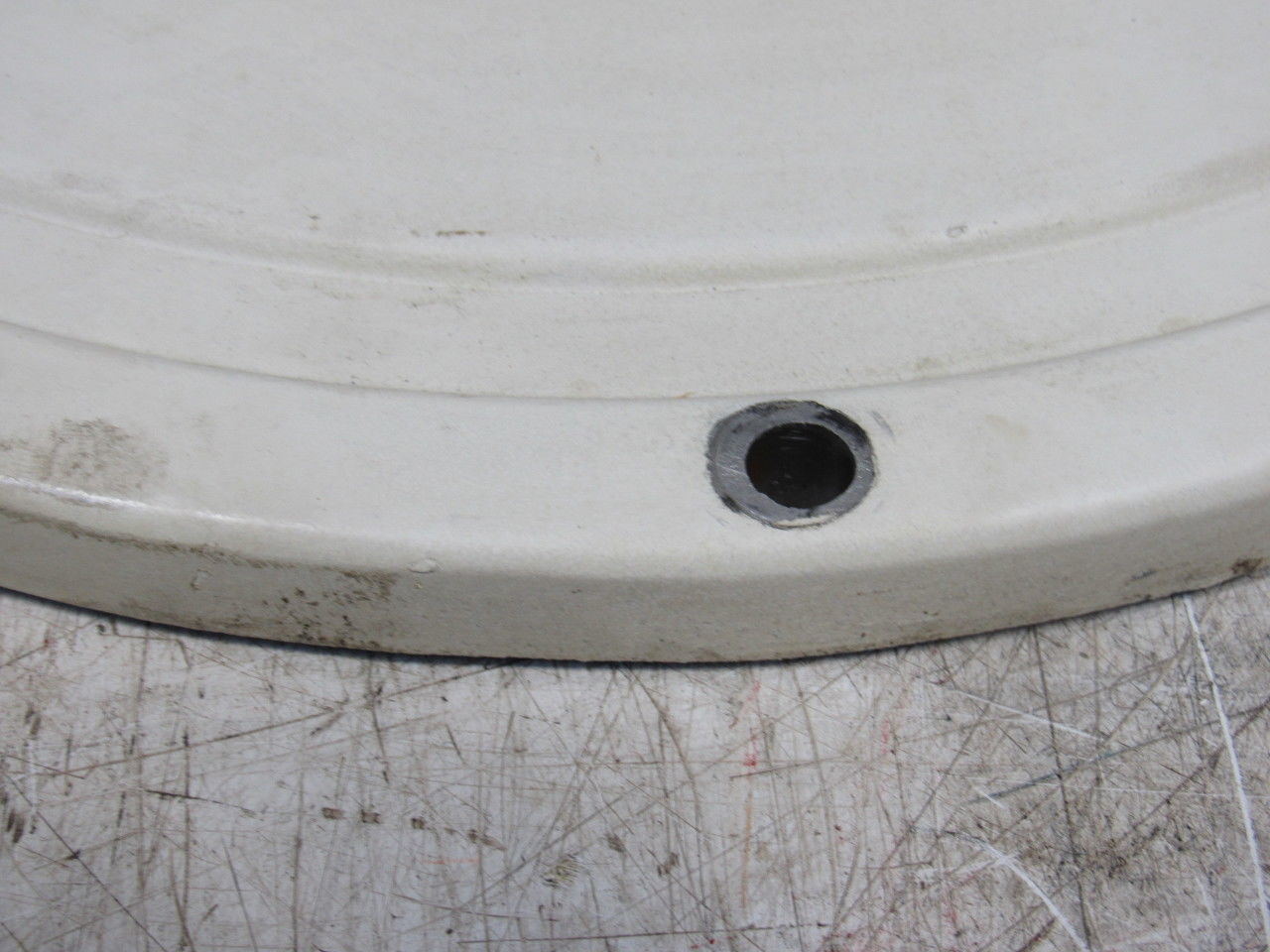 KTR V449-6 Hydraulic Tank Cleaning /Access Cover W/Navistar Logo Man Cave