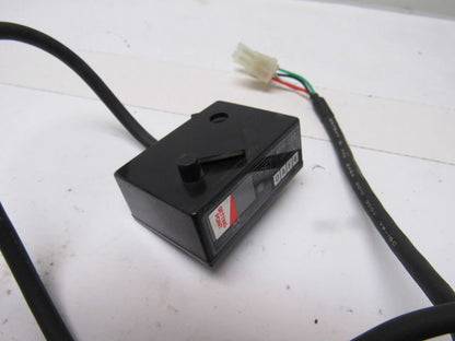 Nippon TC35017 ME-200 12~24VDC  220VAC Magnetic Sensor