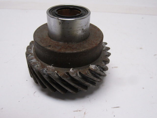 KHK SN2-26L 73.54 Pitch Left Hand Helical Screw Gear On 20 mm Linear Hub