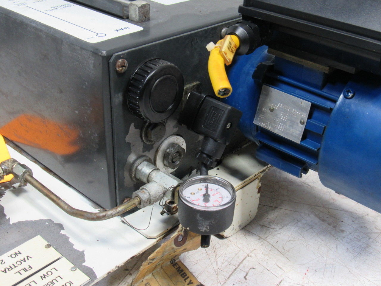 LubriQuip/Graco 126-400-050 EO-1 Pump Package Lube System 12 CUin/min 250V