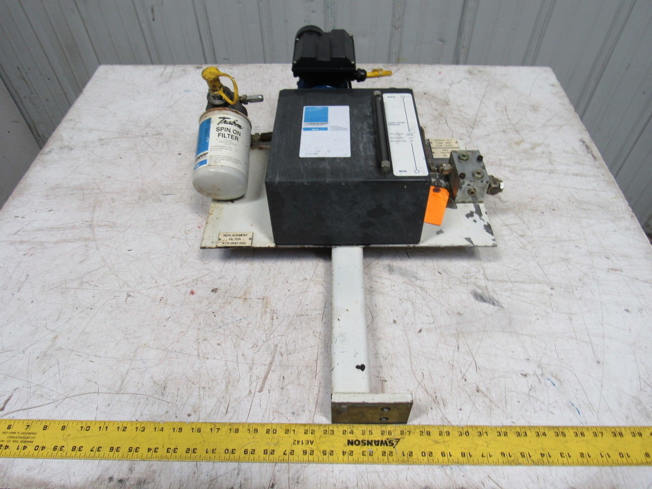 LubriQuip/Graco 126-400-050 EO-1 Pump Package Lube System 12 CUin/min 250V