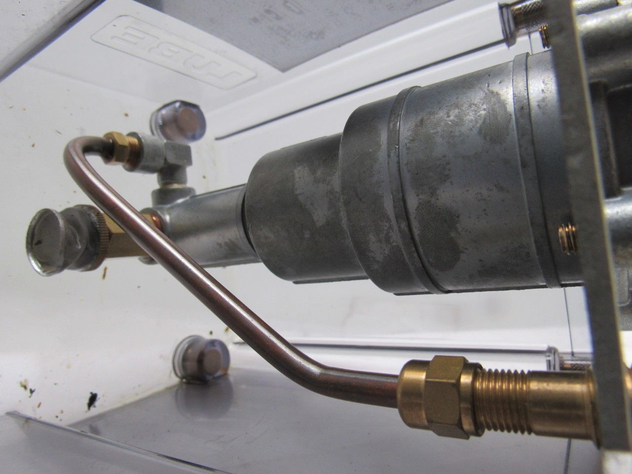 Lube-Tool Compact Lubrication Coolant Reservoir With Extras