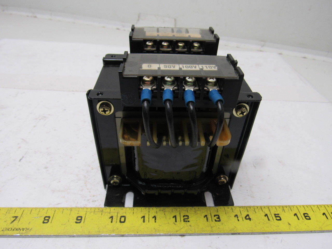 Takagi Electric TT-200 200/220V Pri 90-110V Secondary 0.2KA 1Ph 50/60Hz