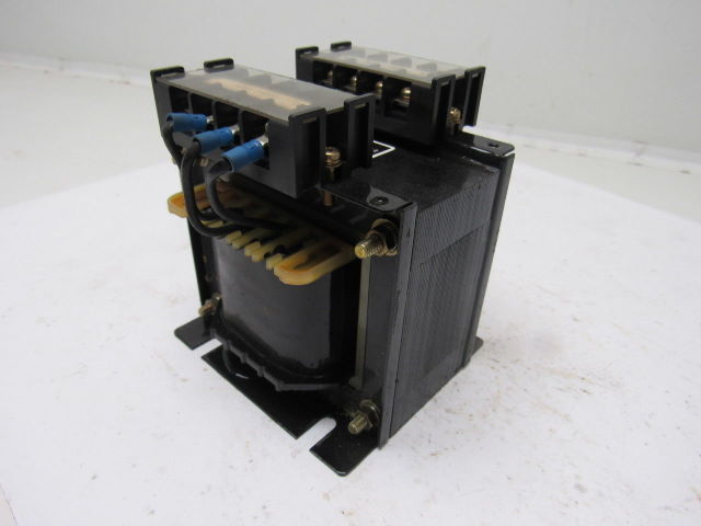 Takagi Electric TT-200 200/220V Pri 90-110V Secondary 0.2KA 1Ph 50/60Hz