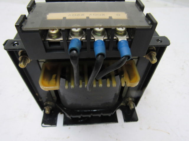 Takagi Electric TT-200 200/220V Pri 90-110V Secondary 0.2KA 1Ph 50/60Hz
