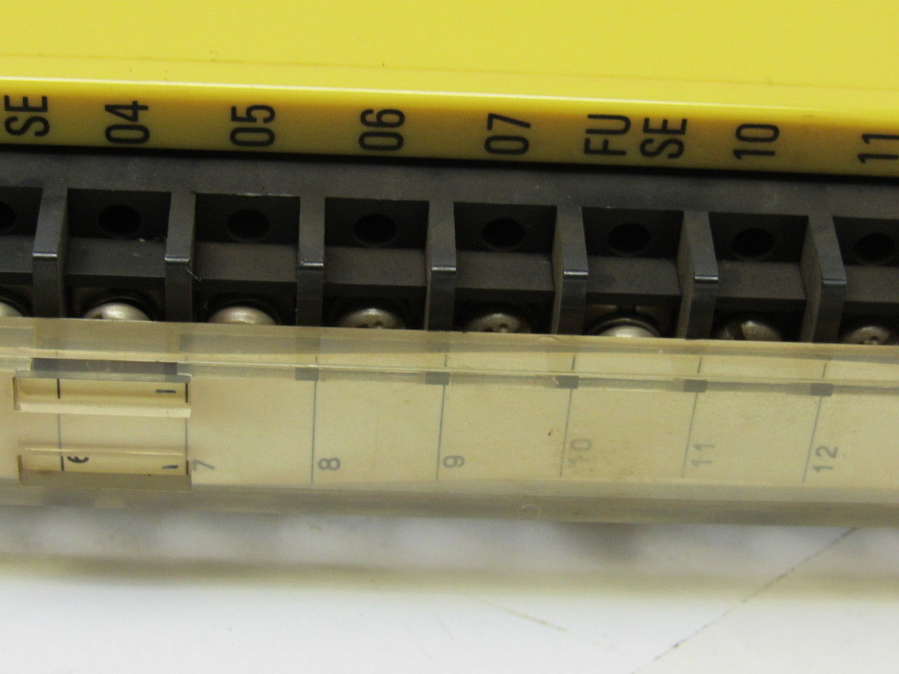 Fanuc A03B-0801-C119 OA16E AC 240V 2A Output Module