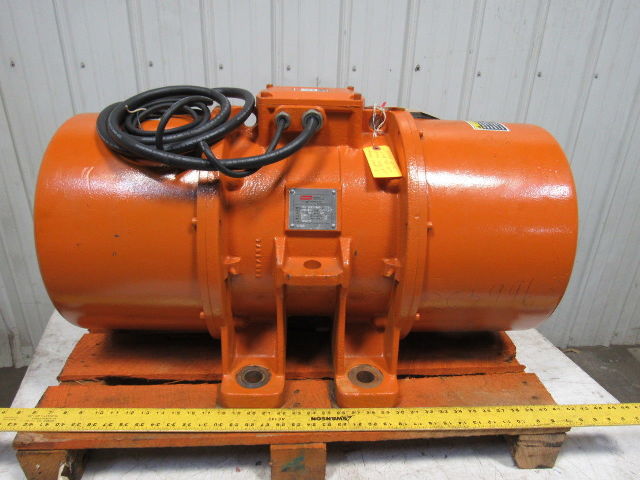 Carrier CD7-14700-286 7.5 HP Vibratory Shaker Motor  230/460V 720 RPM