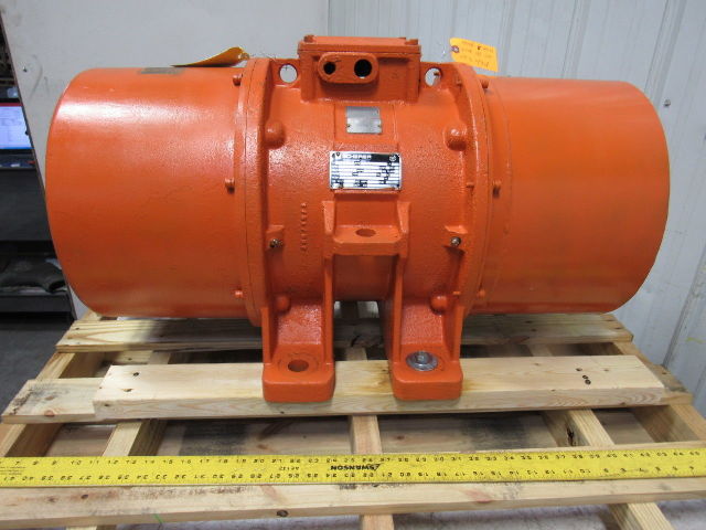Carrier CD7-14/00-286 7.5 HP Vibratory Shaker Motor  230/460V 720 RPM