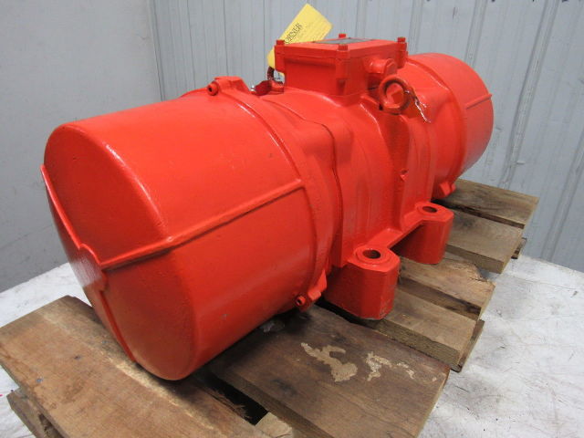 Scherer C09-9300 4.0KW Vibratory Shaker Motor  220/440V 900 RPM