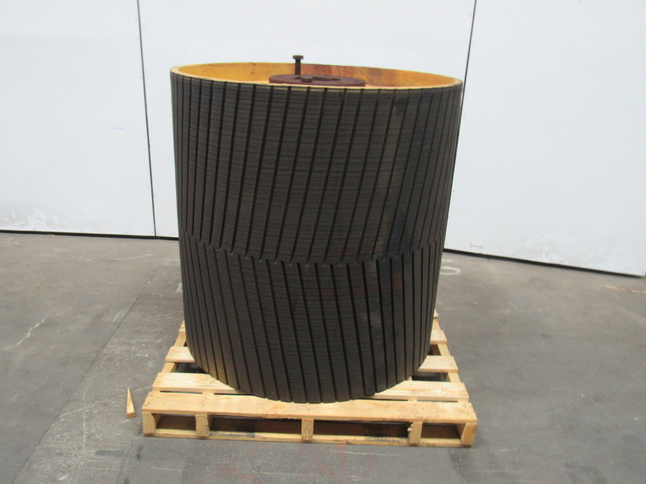 PPI 42"W x 41"D Conveyor Drum Drive Pulley W/Herring Bone Lagging 7 Bore