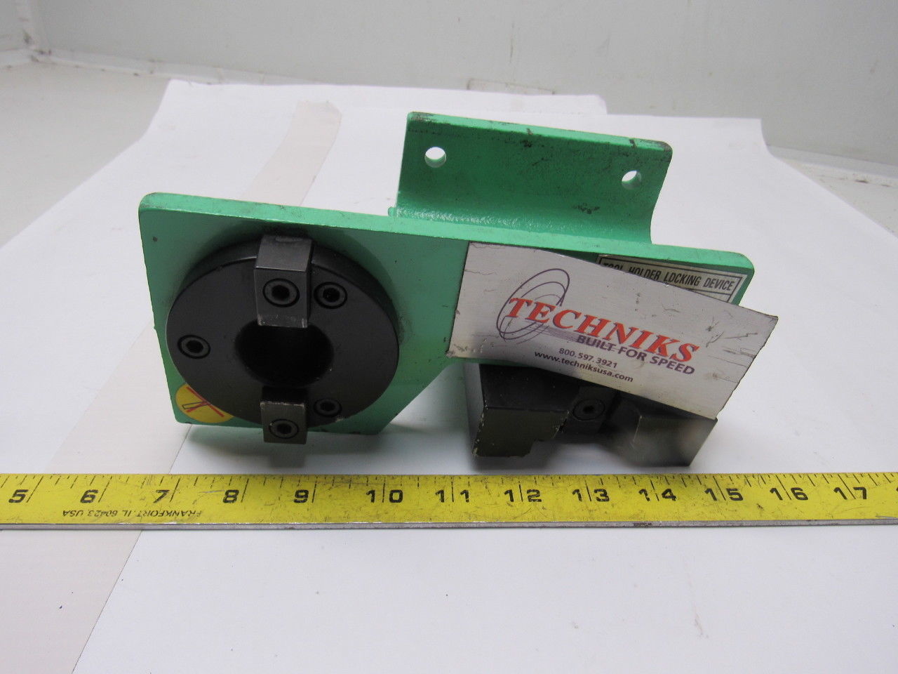 Torng Industrial LD-BT30A Vertical CNC Machining Tool Rest BT-30 Damaged