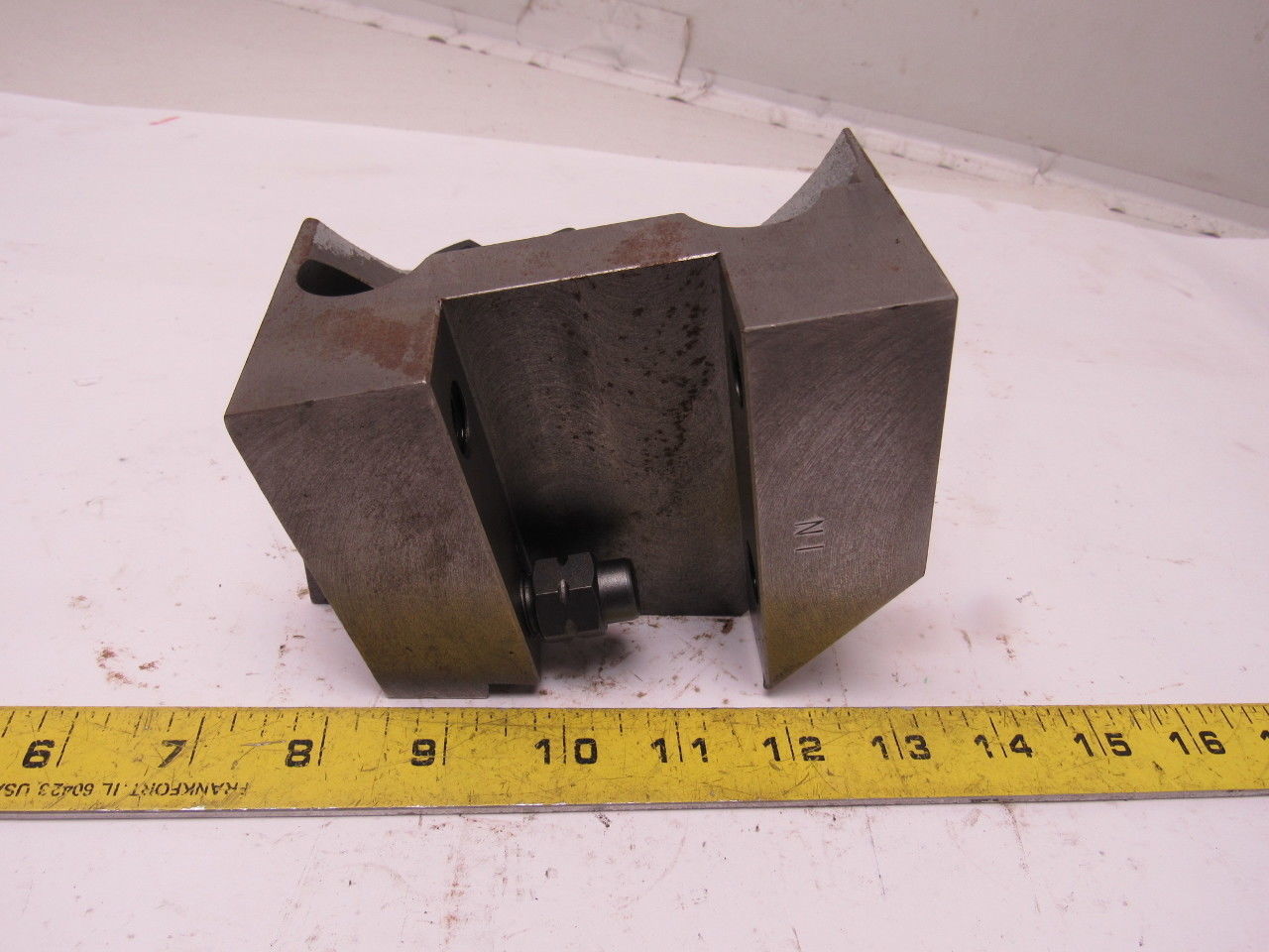 1574-440-204-0 CNC Lathe Tooling Holder 2" Wide Angled Block 20mm Wide Alignment